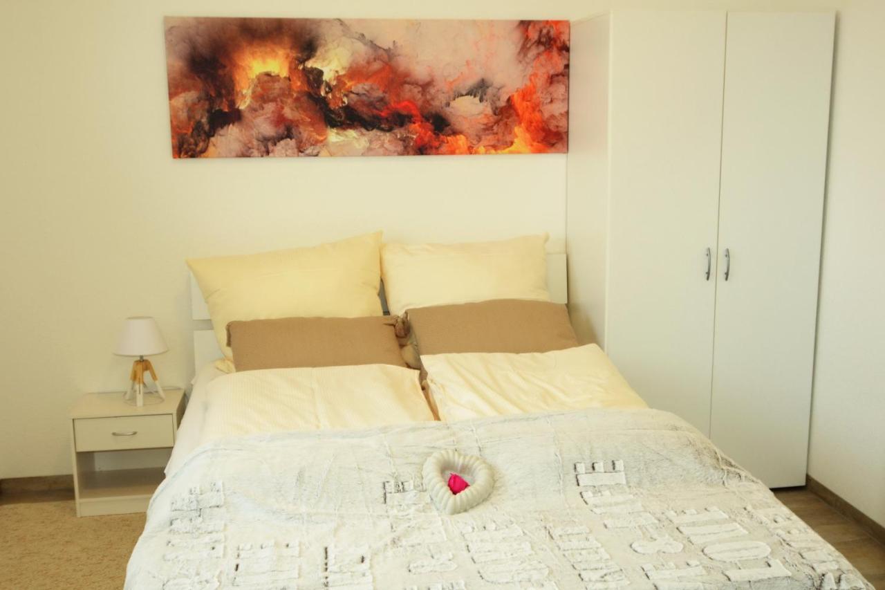 Unique Zentrale Moderne 2 Zimmer Wohnung Nahe Dem Park Villingen-Schwenningen Εξωτερικό φωτογραφία