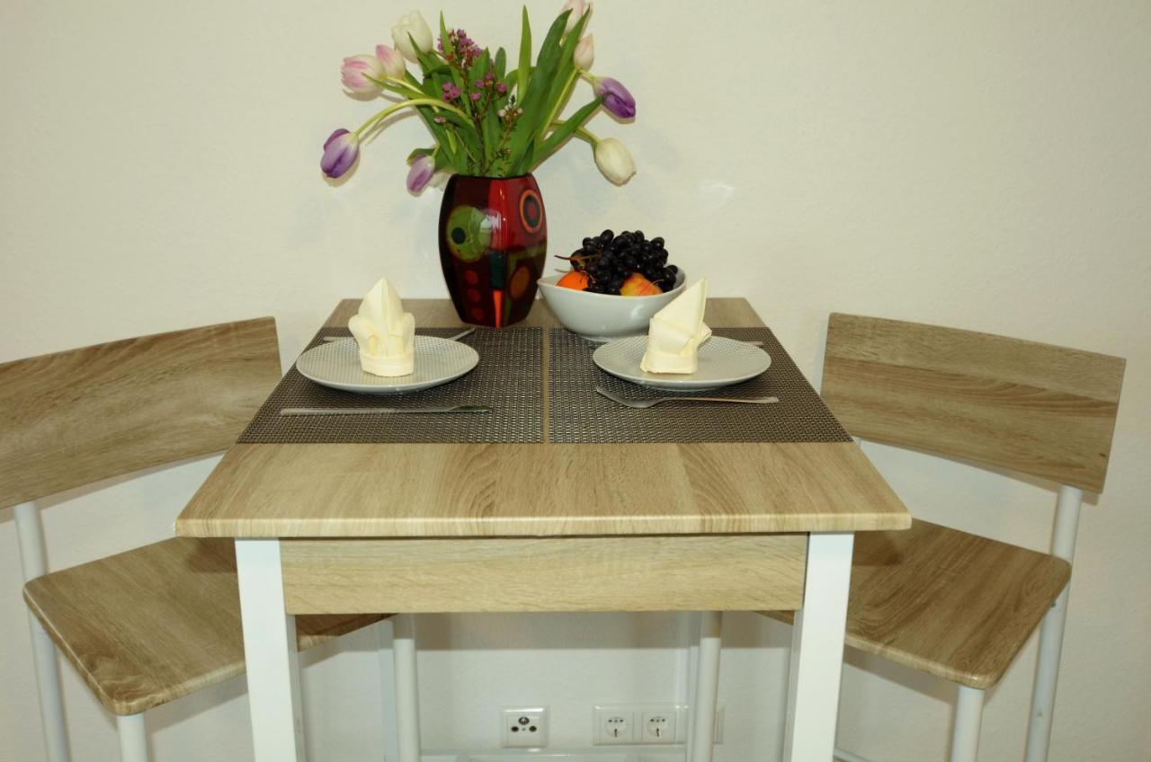 Unique Zentrale Moderne 2 Zimmer Wohnung Nahe Dem Park Villingen-Schwenningen Εξωτερικό φωτογραφία